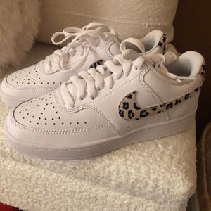 Women’s Nike Sneakers